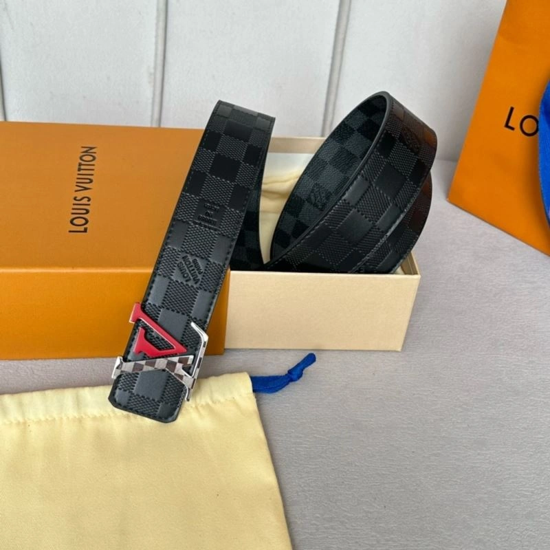 Functional Louis Vuitton Belts 302045