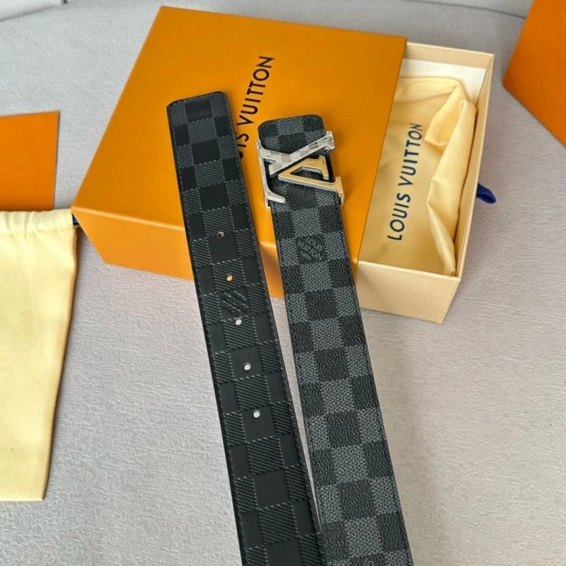 Louis Vuitton Belts GoAnywhere 302048