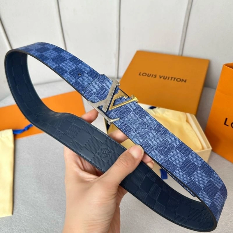 Lightweight Louis Vuitton Belts 302040