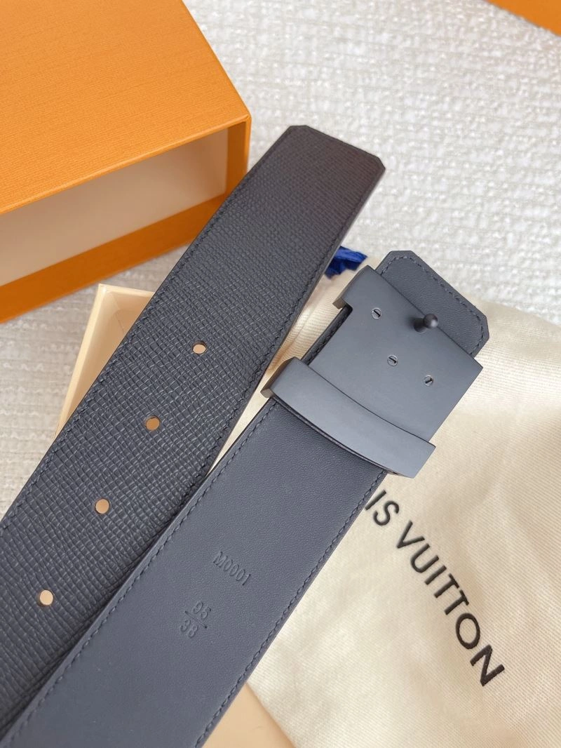 Louis Vuitton Belts Bright 302052