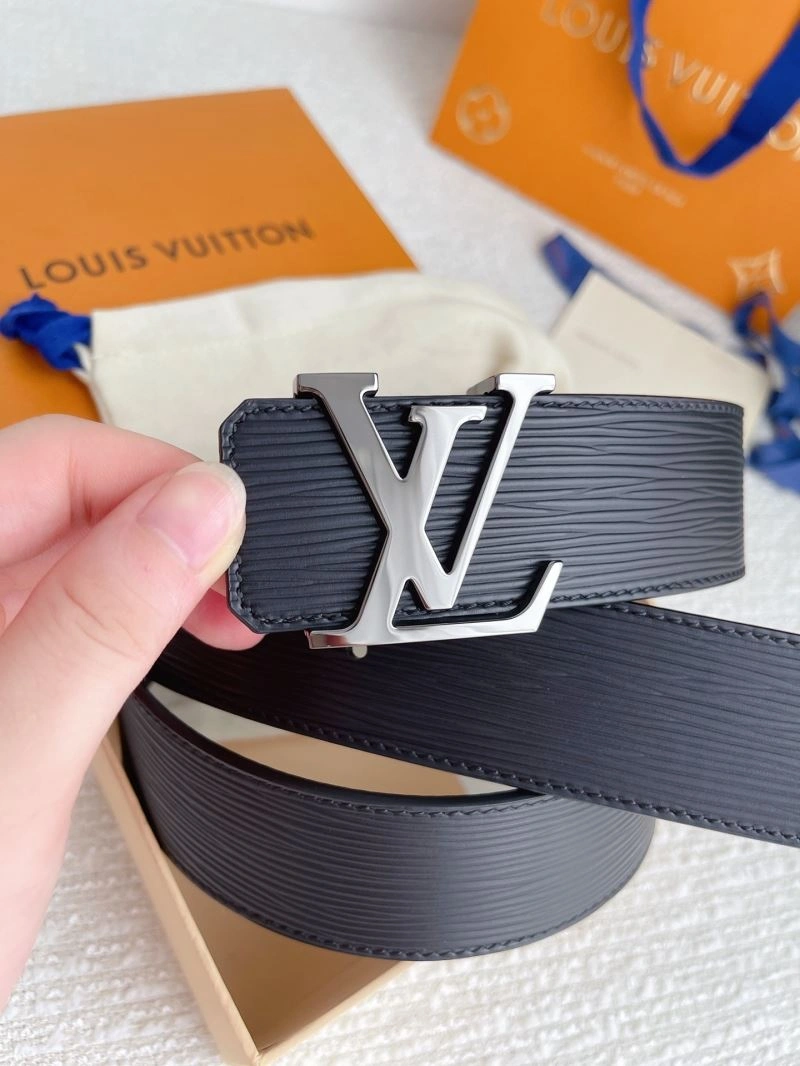 Snug Louis Vuitton Belts 302051