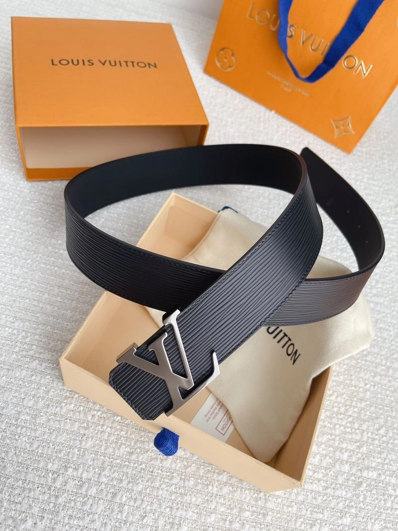 Snug Louis Vuitton Belts 302051