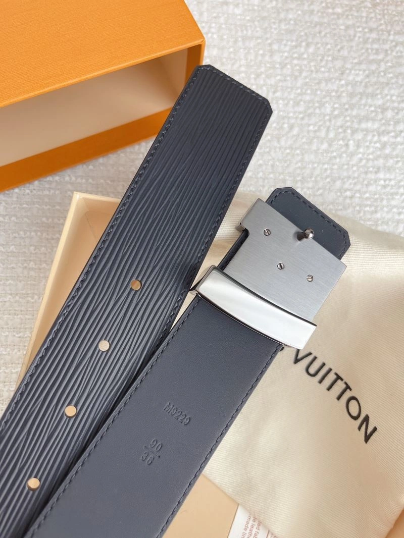 Snug Louis Vuitton Belts 302051