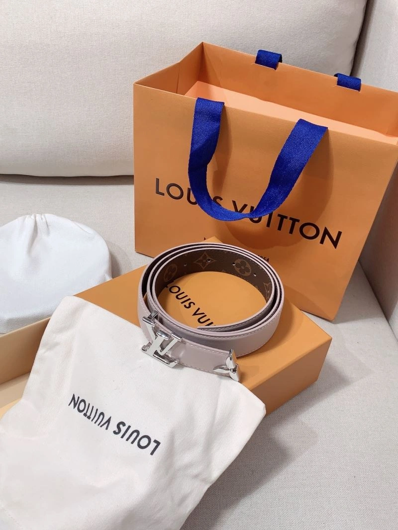 Stretchable Louis Vuitton Belts 302015