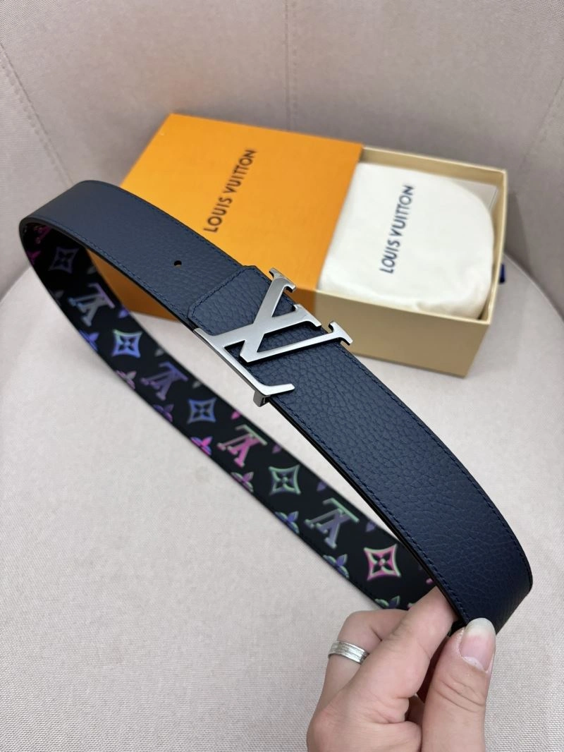 Versatile Louis Vuitton Belts 301966