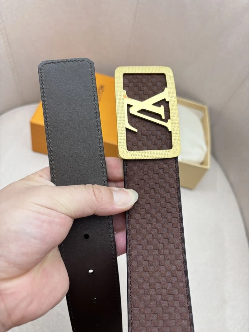 Minimalist Louis Vuitton Belts 301918
