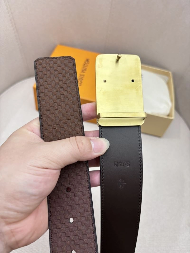 Minimalist Louis Vuitton Belts 301918
