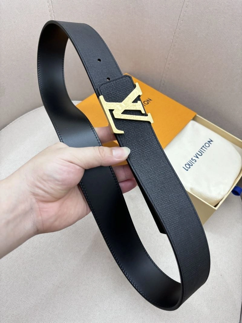Vibrant Louis Vuitton Belts 301912