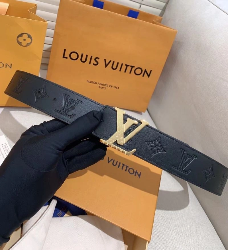 Louis Vuitton Belts Bright 301921