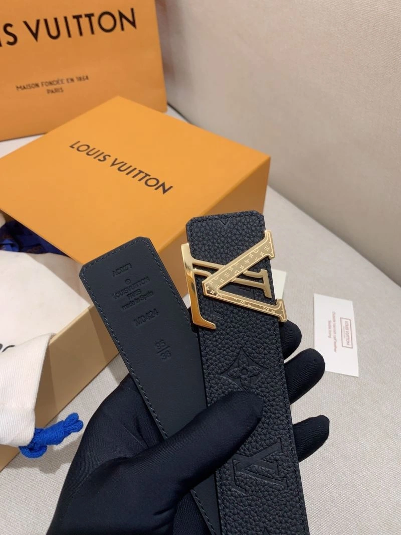 Compact Louis Vuitton Belts 301898