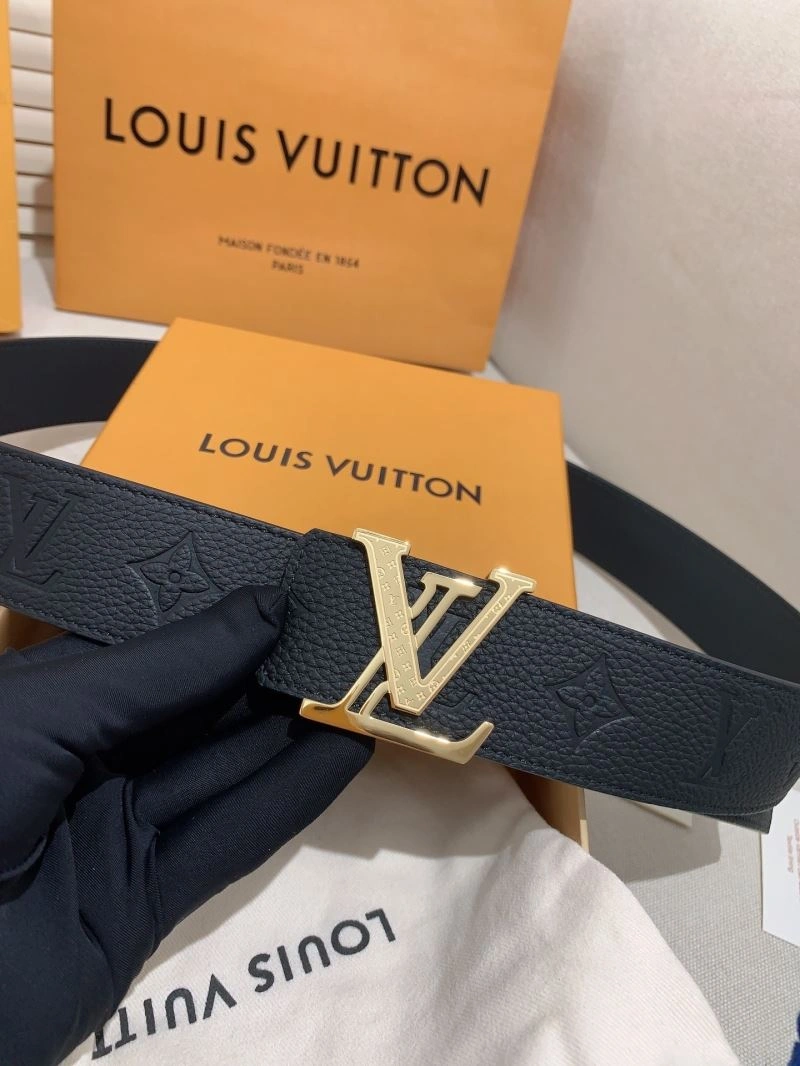 Compact Louis Vuitton Belts 301898