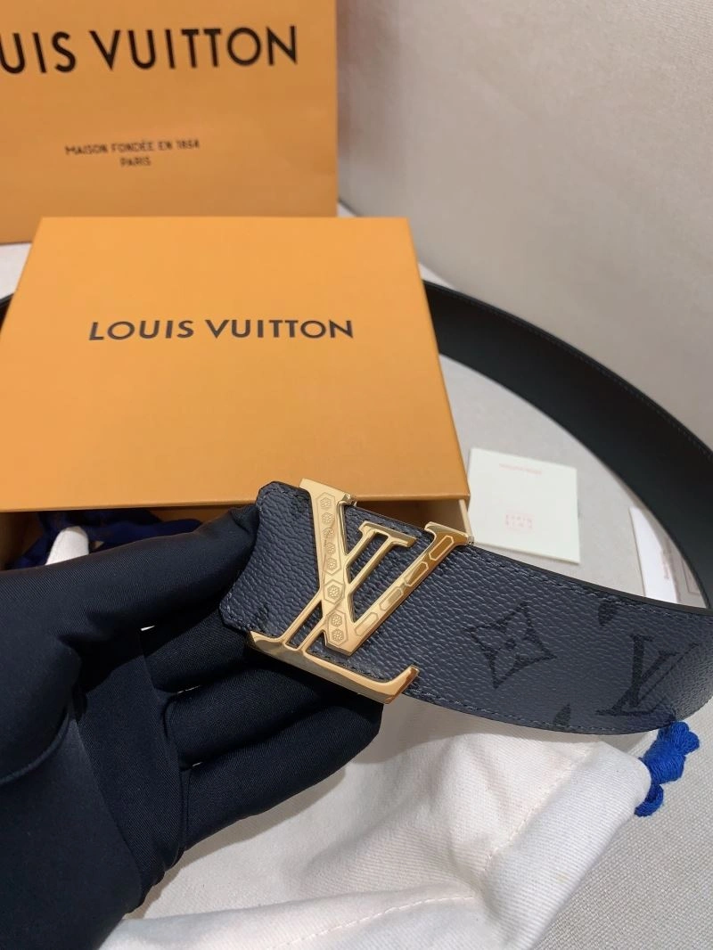 Louis Vuitton Belts Durable 301899