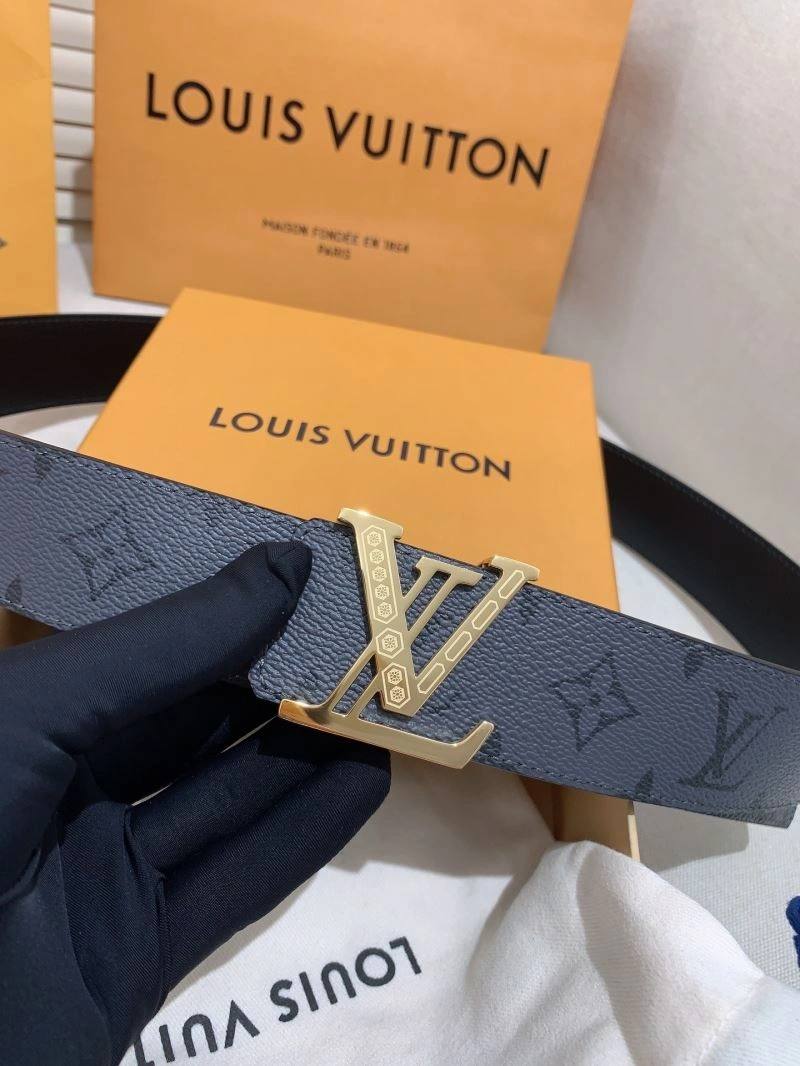 Louis Vuitton Belts Durable 301899
