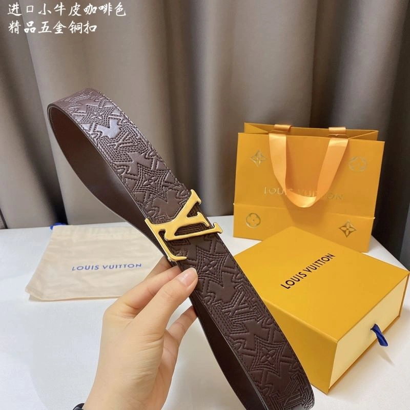 Versatile Louis Vuitton Belts 301861