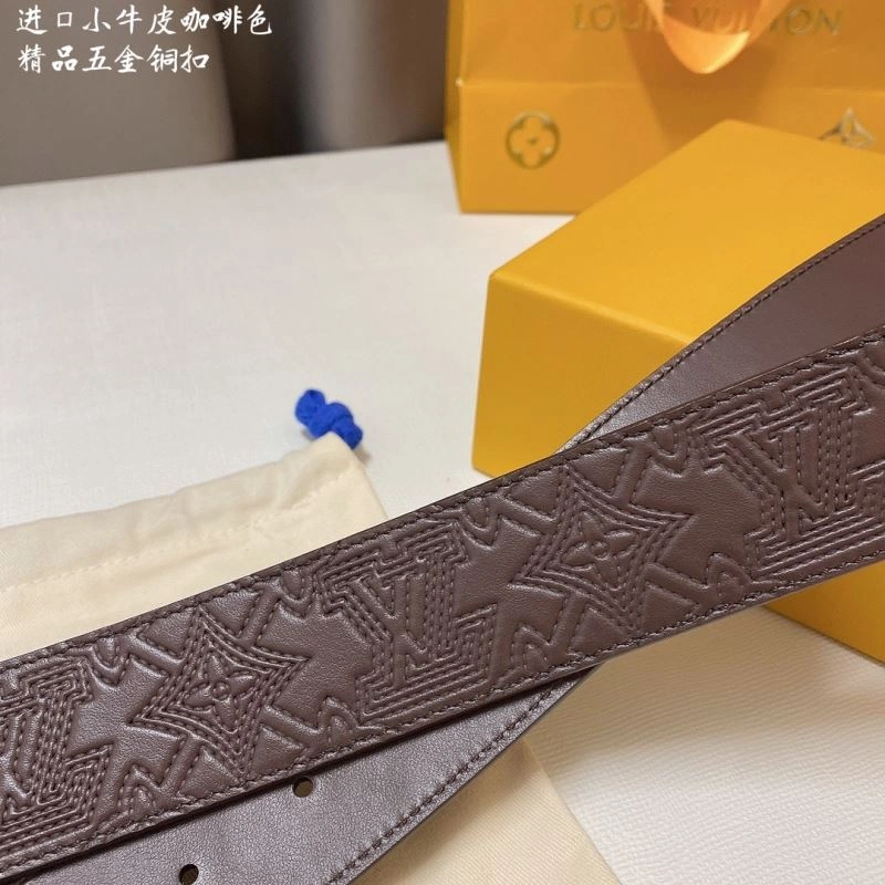Versatile Louis Vuitton Belts 301861