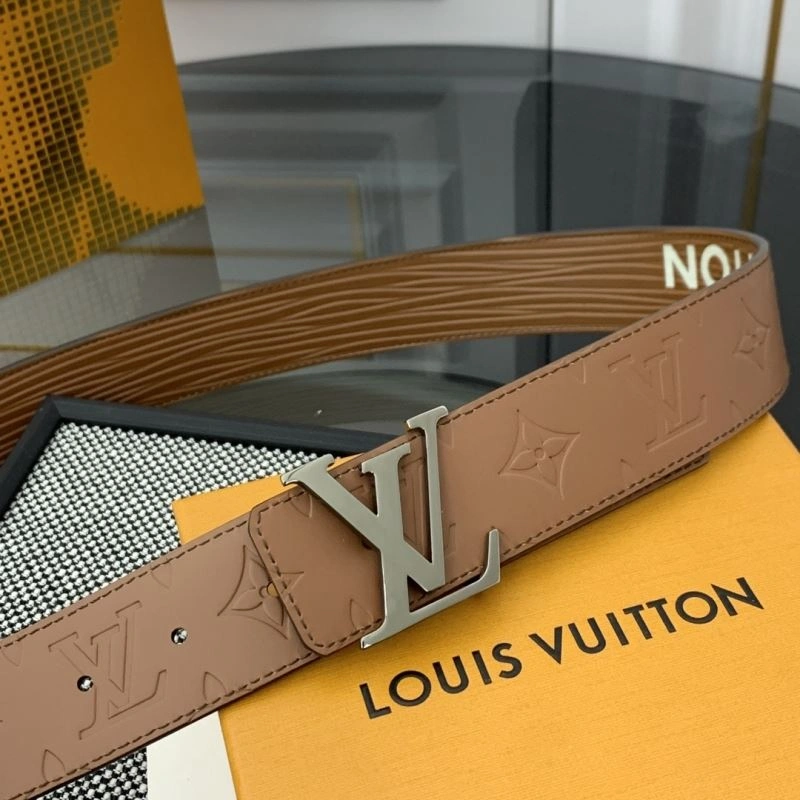 Louis Vuitton Belts Versatile 301850