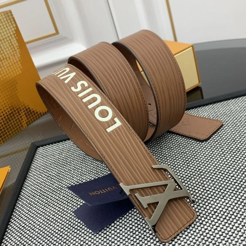 Louis Vuitton Belts Versatile 301850