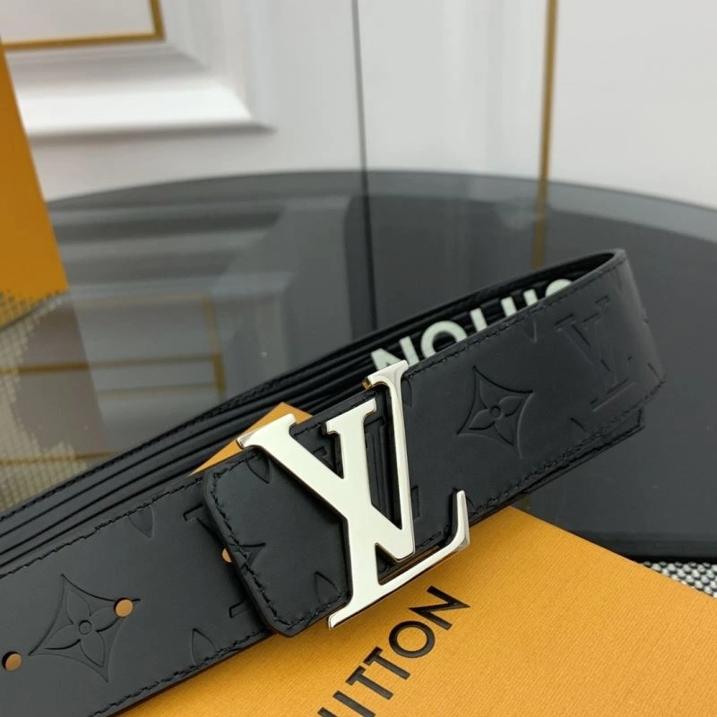 Practical Louis Vuitton Belts 301835