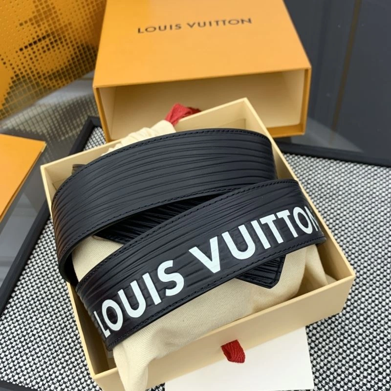 Practical Louis Vuitton Belts 301835