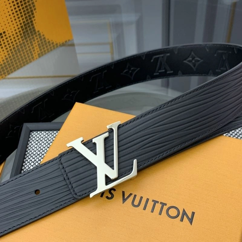 Classic Louis Vuitton Belts 301826