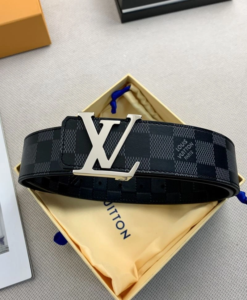 WellDesigned Louis Vuitton Belts 301834