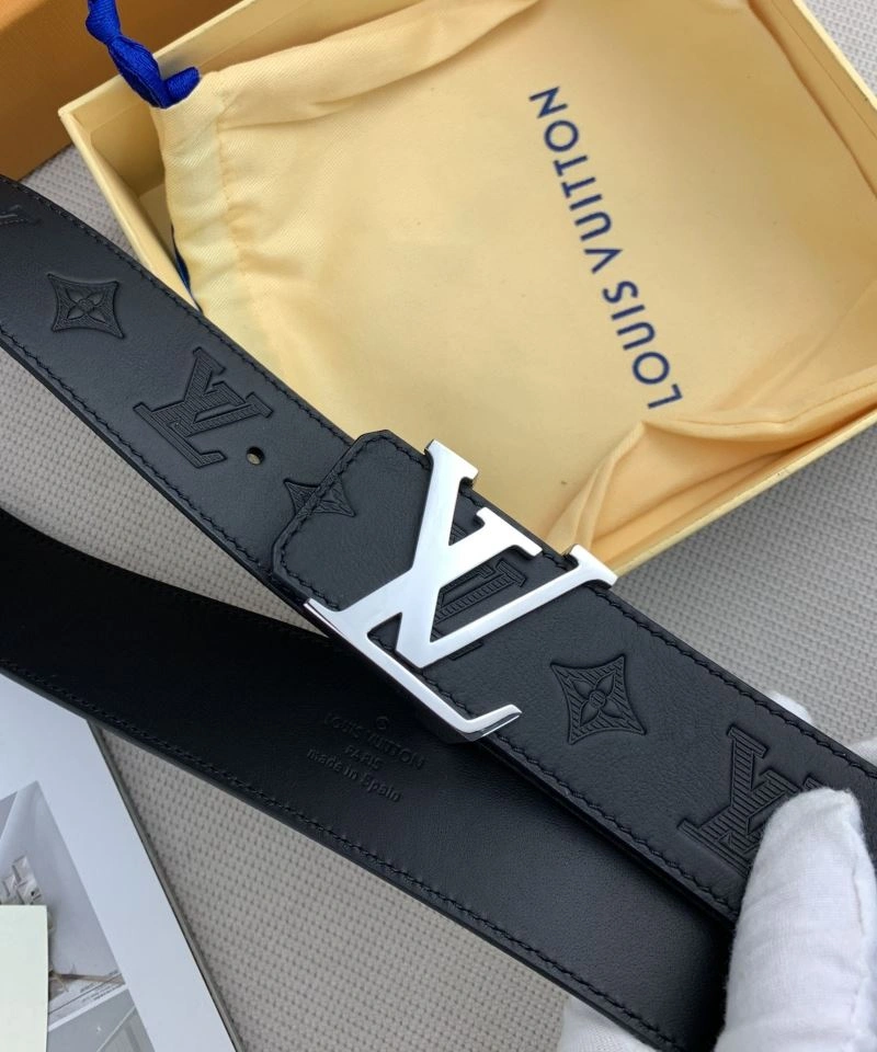 EasyMatch Louis Vuitton Belts 301837