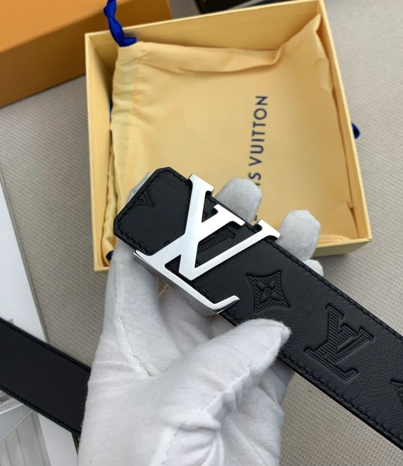 EasyMatch Louis Vuitton Belts 301837