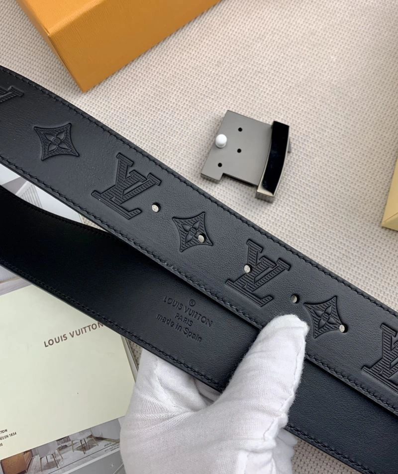 WaterResistant Louis Vuitton Belts 301818