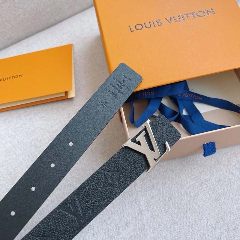 Cozy Louis Vuitton Belts 297318