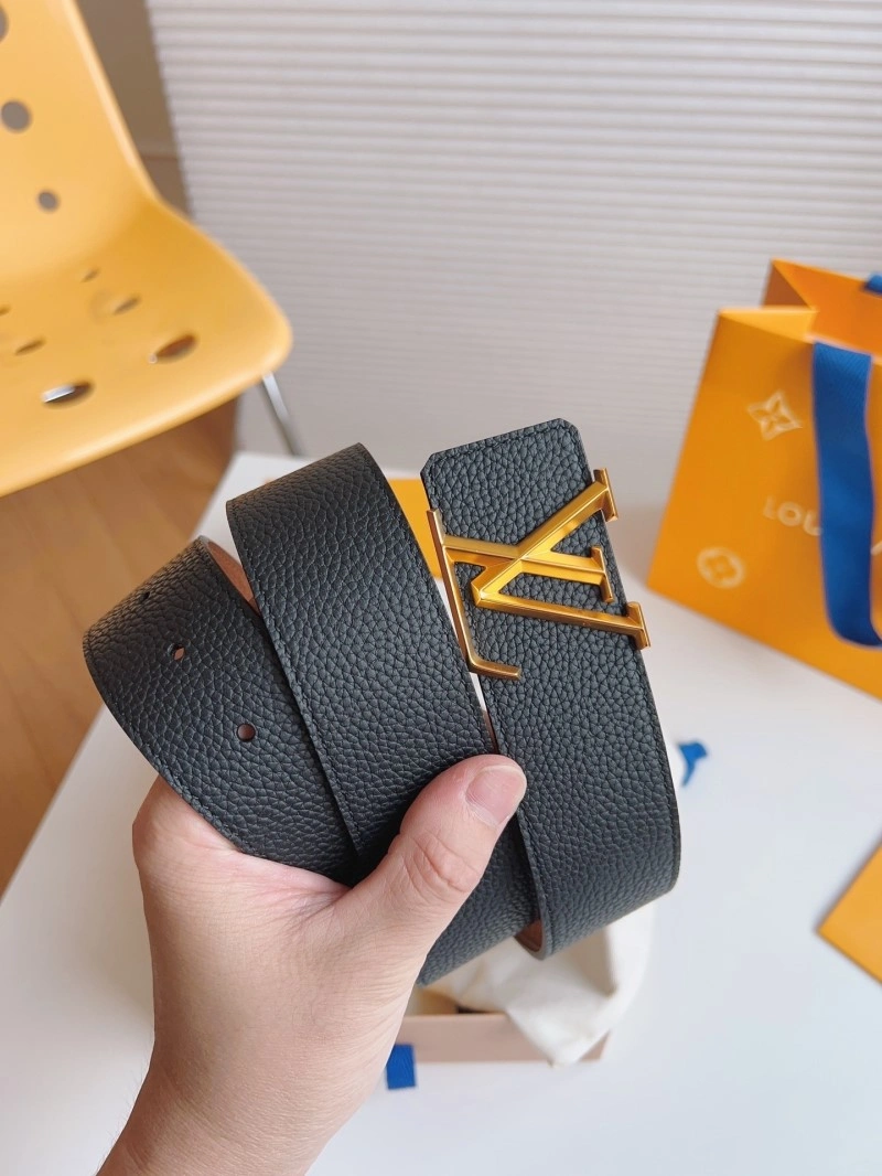 Neat Louis Vuitton Belts 297242