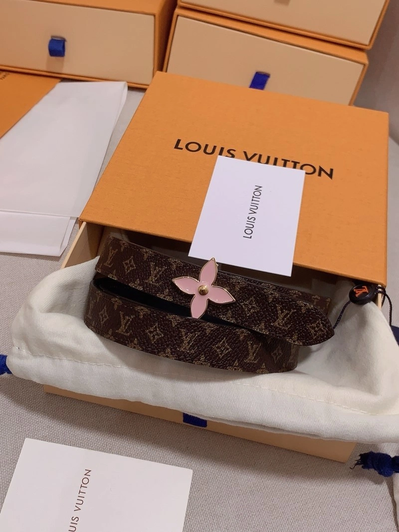 Casual Louis Vuitton Belts 297232