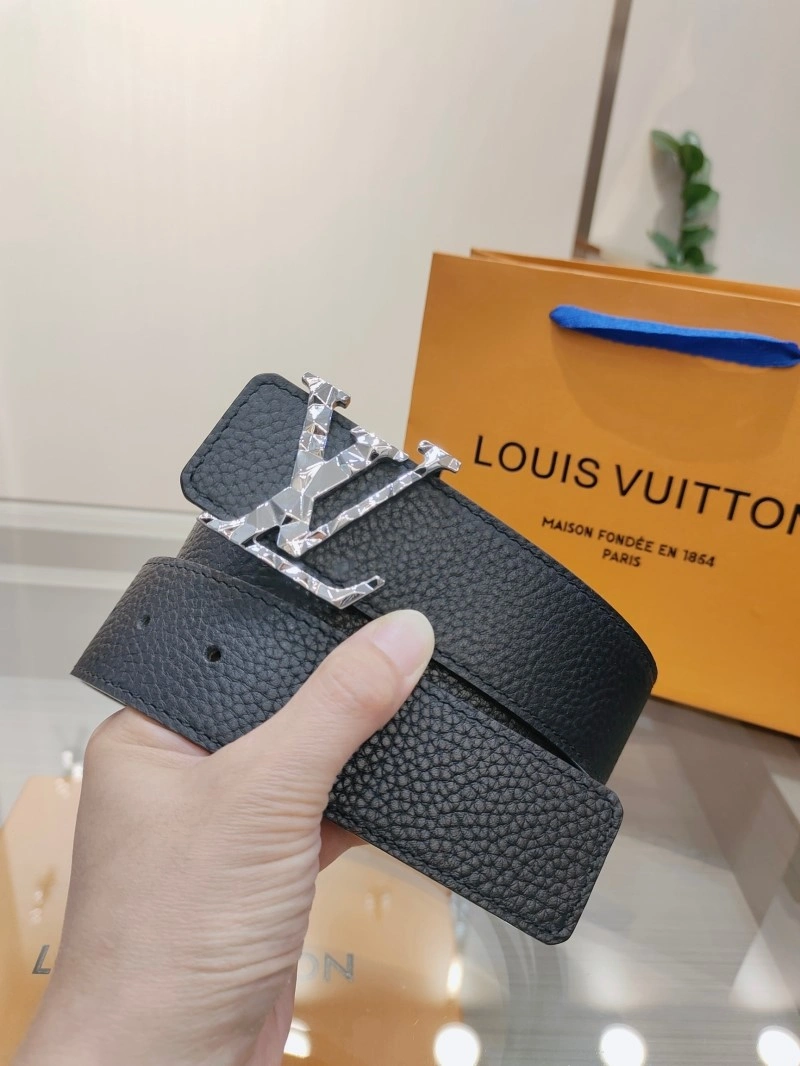 Soft Louis Vuitton Belts 297210