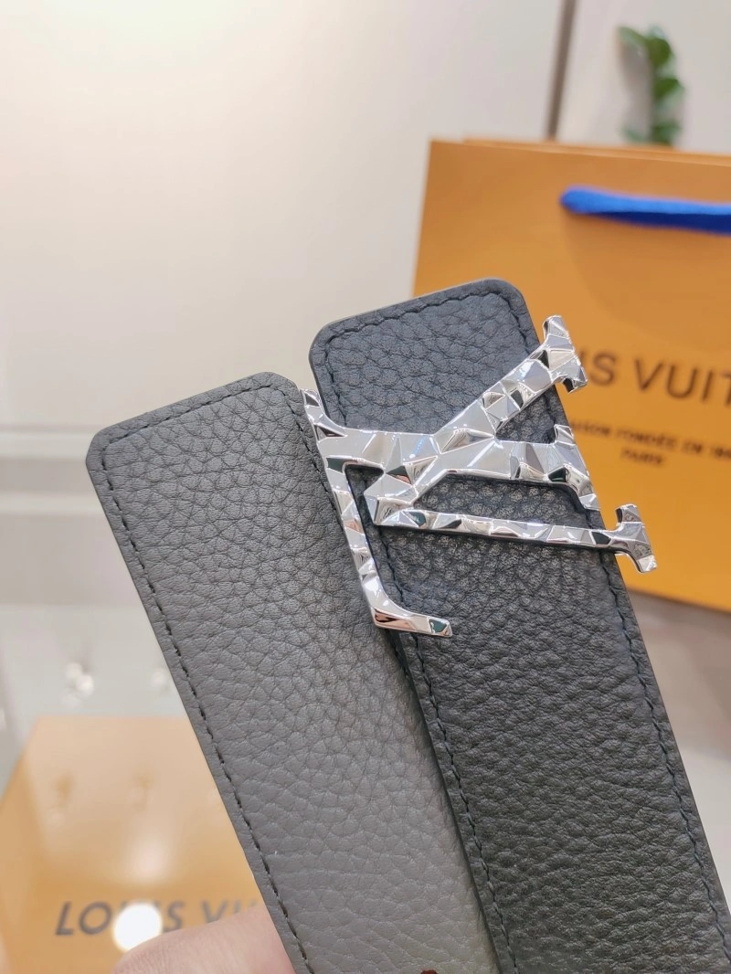Soft Louis Vuitton Belts 297210
