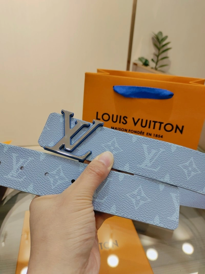 Unisex Louis Vuitton Belts 297197