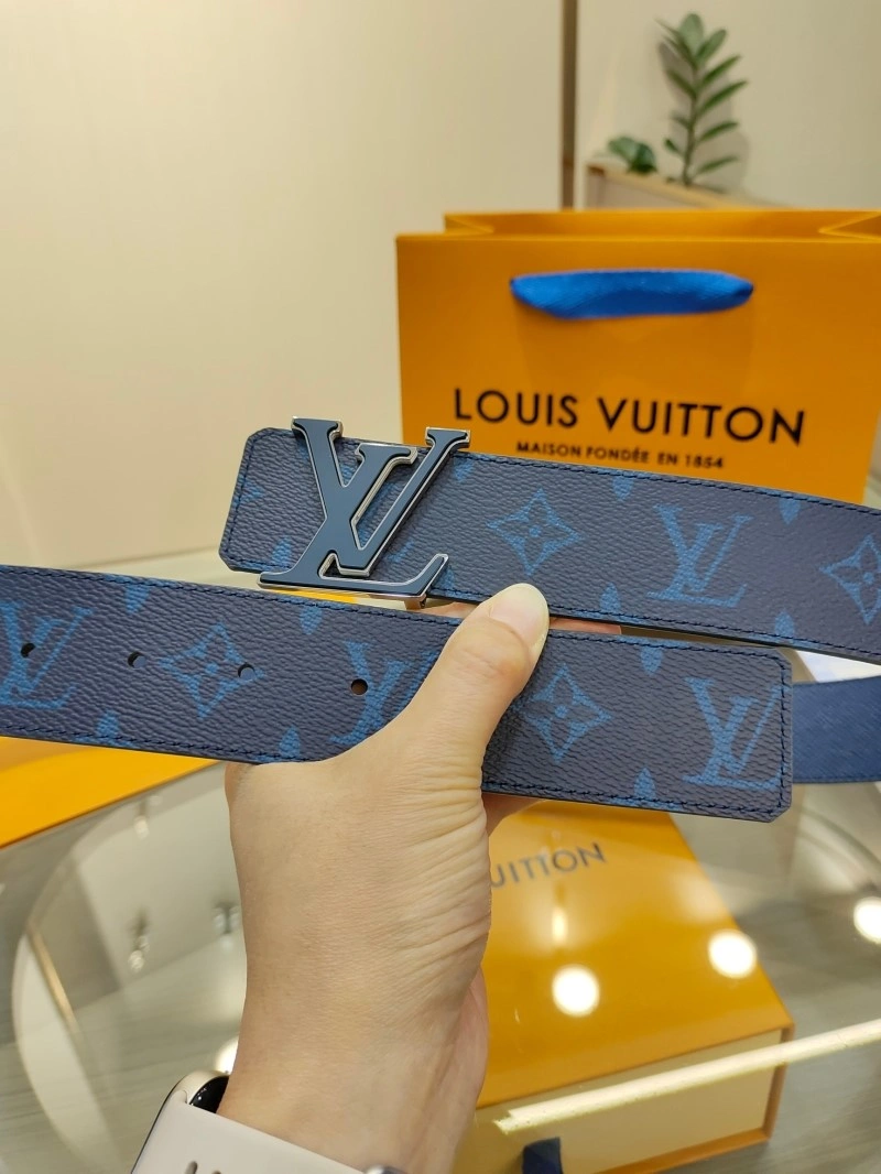 Louis Vuitton Belts UrbanChic 297213