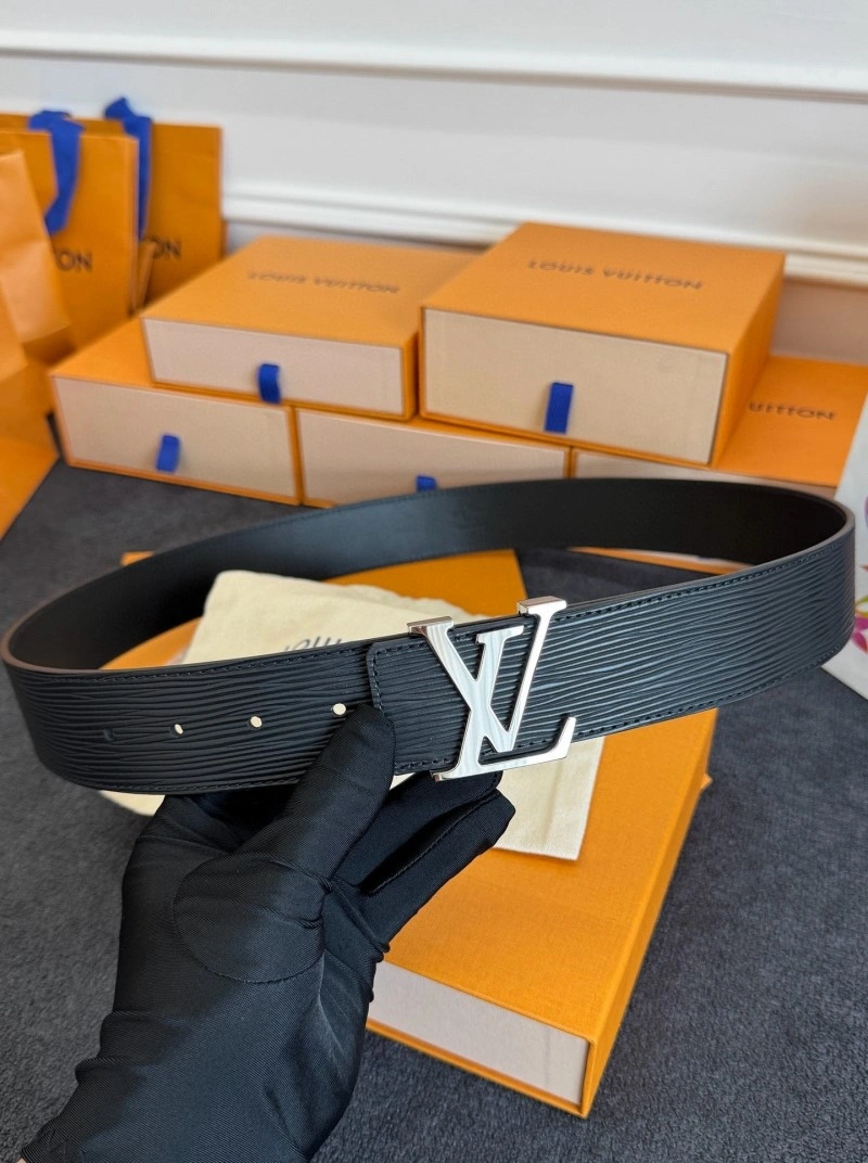 Cozy Louis Vuitton Belts 297192