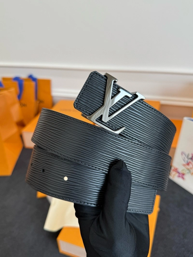 Cozy Louis Vuitton Belts 297192