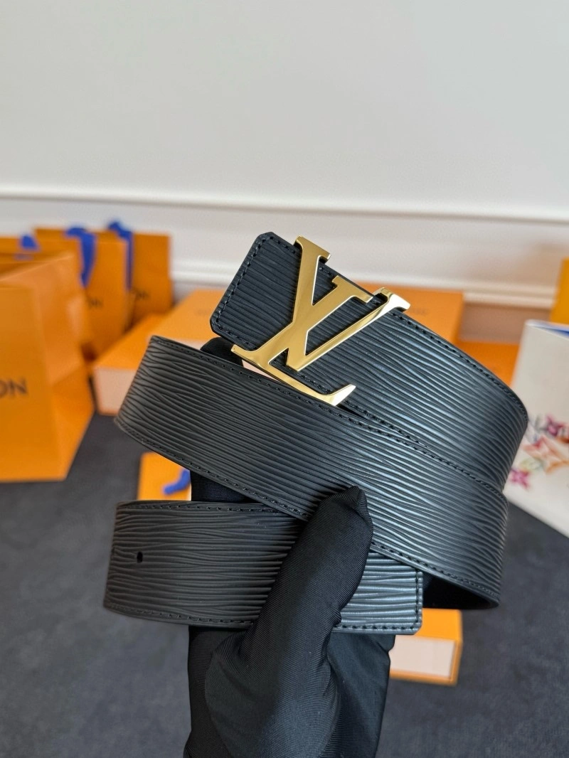 Cozy Louis Vuitton Belts 297192