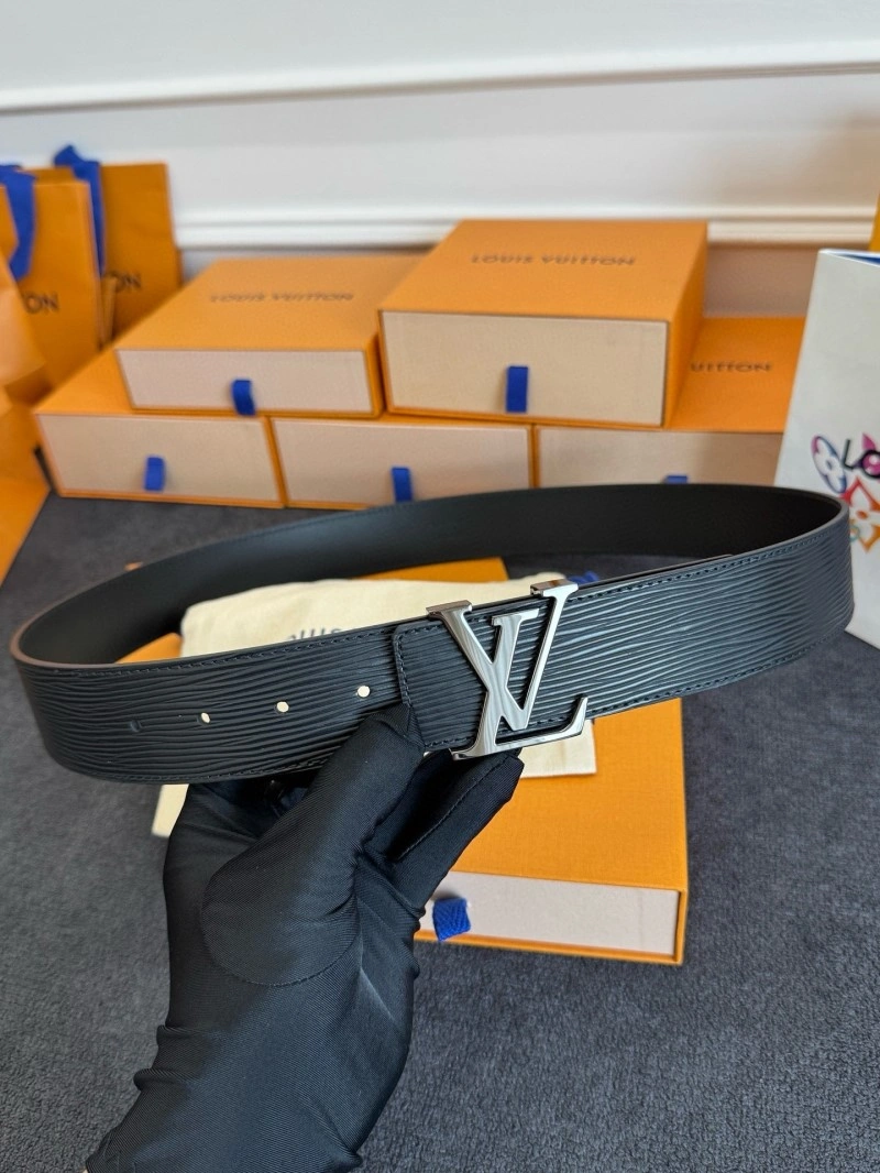 Cozy Louis Vuitton Belts 297192