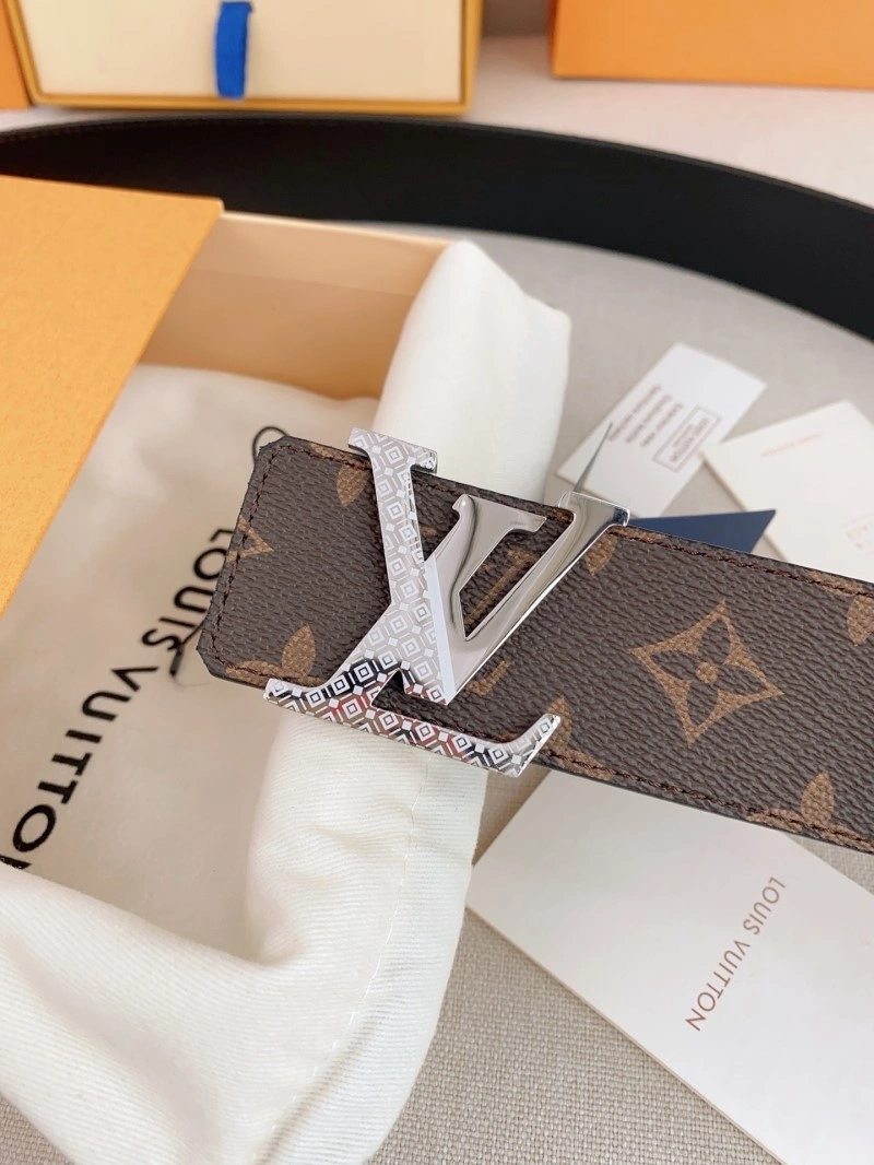 MoistureWicking Louis Vuitton Belts 297184