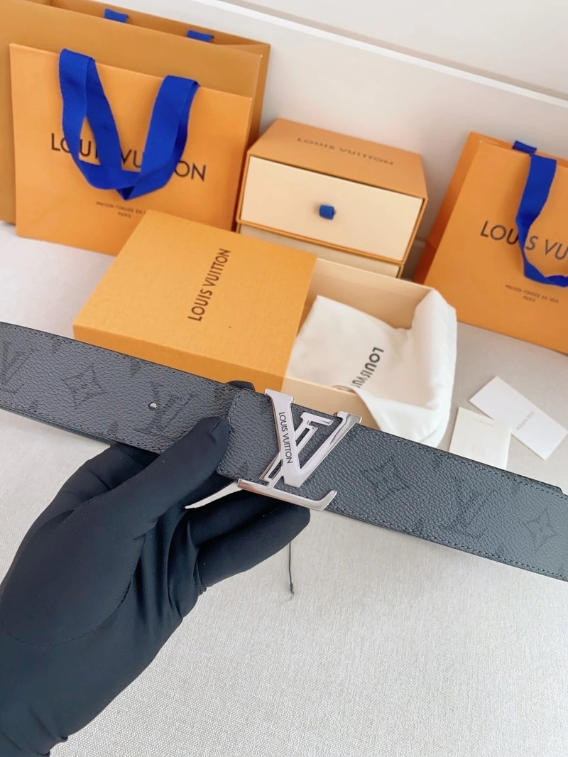 Timeless Louis Vuitton Belts 297183