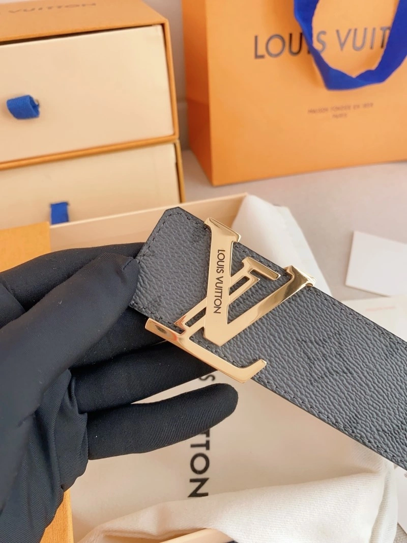 Practical Louis Vuitton Belts 297182
