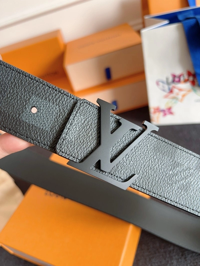 WellDesigned Louis Vuitton Belts 297118