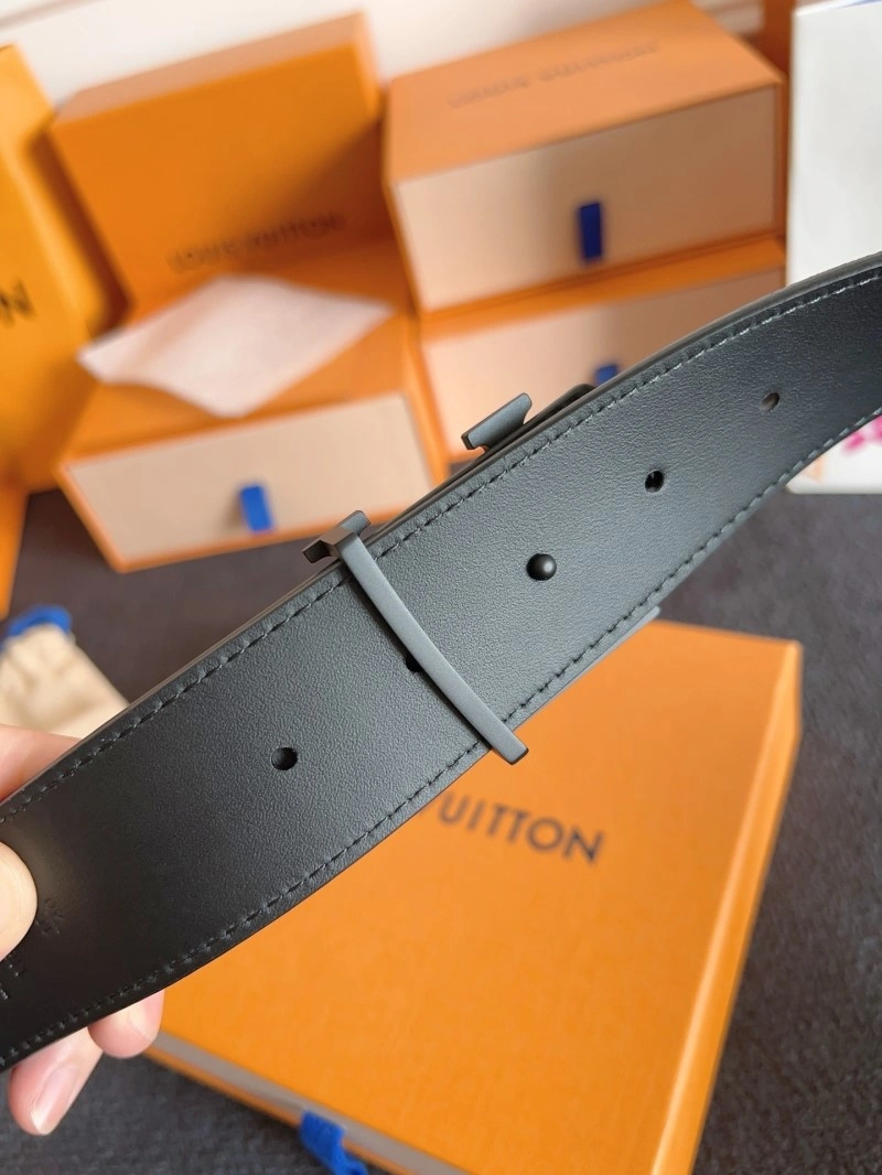WellDesigned Louis Vuitton Belts 297118