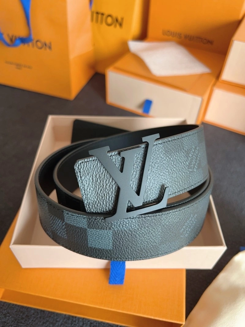 WellDesigned Louis Vuitton Belts 297118