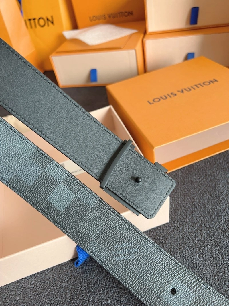 WellDesigned Louis Vuitton Belts 297118