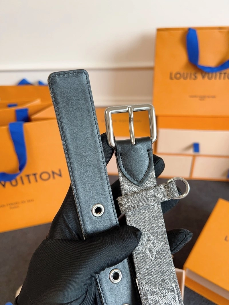 Flexible Louis Vuitton Belts 297117