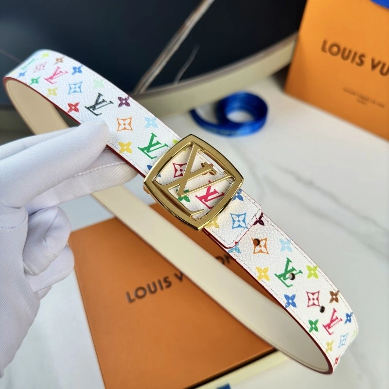 Functional Louis Vuitton Belts 297101