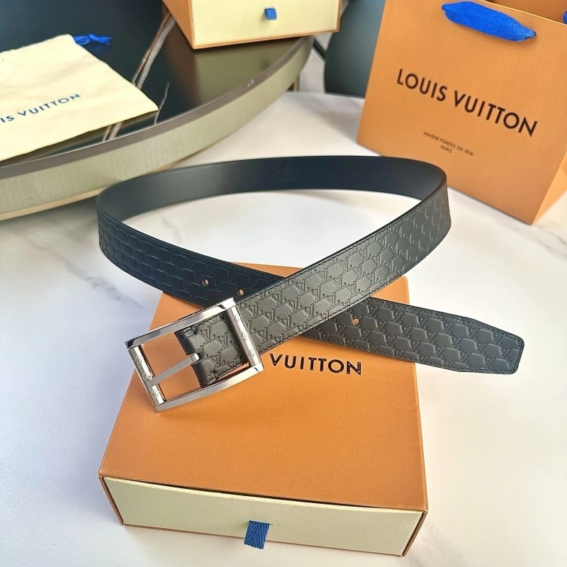 Elegant Louis Vuitton Belts 297071