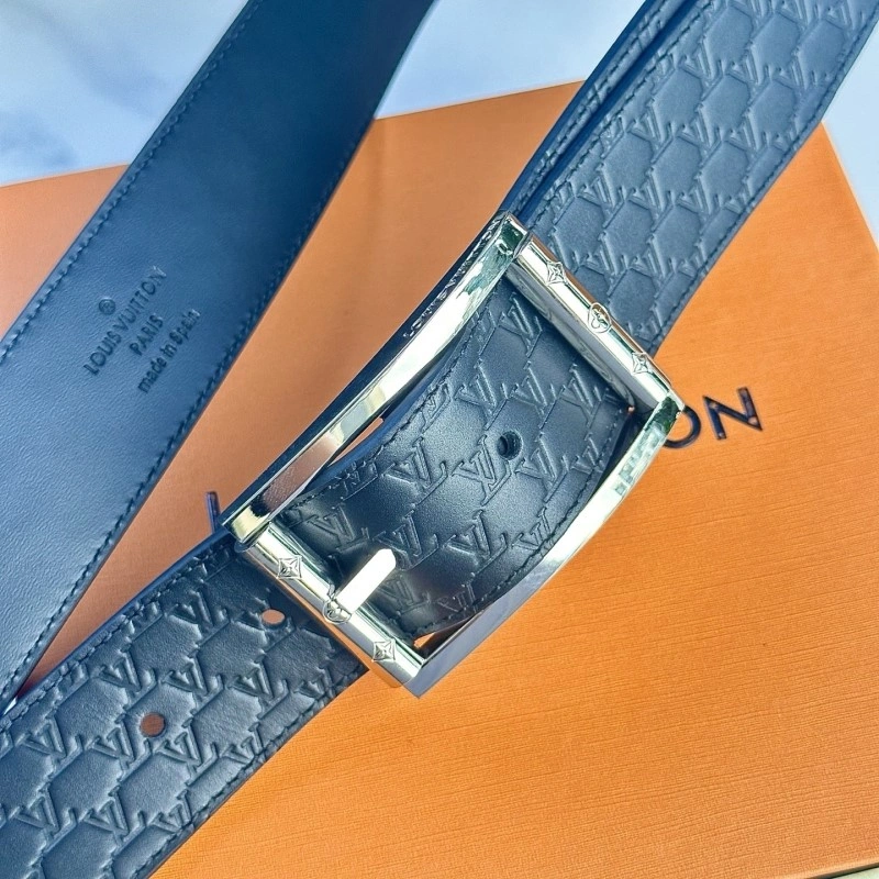 Elegant Louis Vuitton Belts 297071